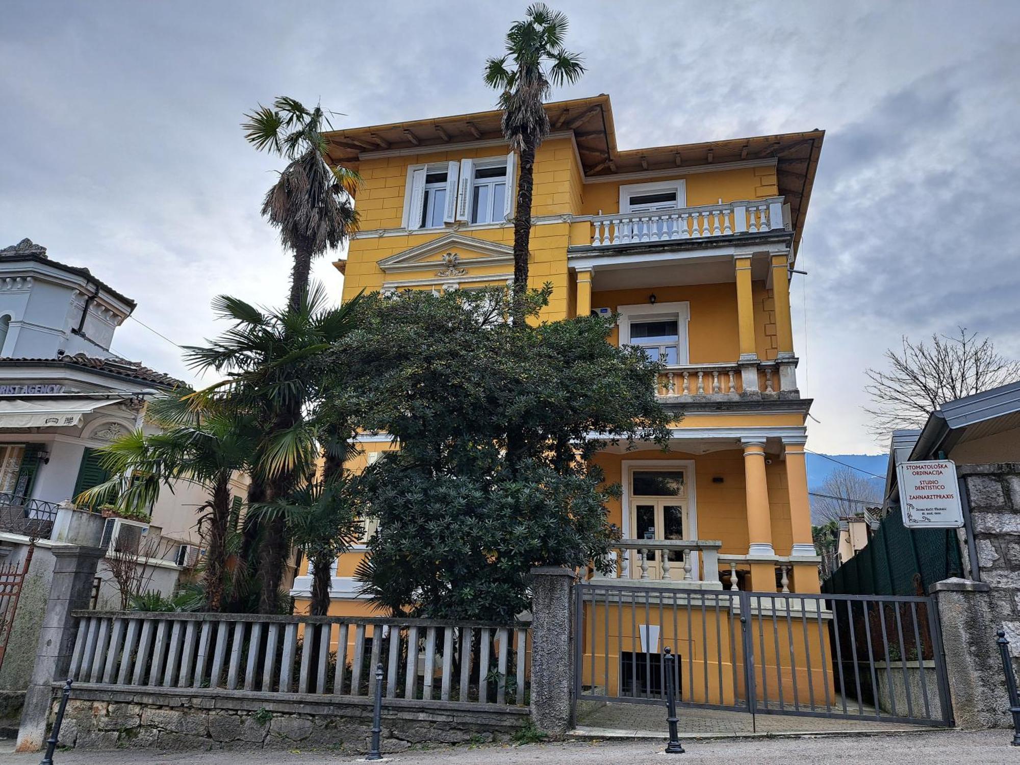Apartman Barocco 로브란 외부 사진
